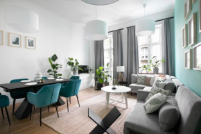 Beautiful Apartment for 8 people in Cracow's heart